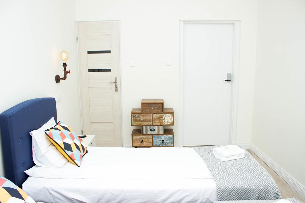 ורשה Chillout Hostel מראה חיצוני תמונה